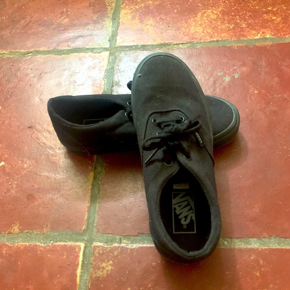 Size 6.5 women’s all black Vans. Never worn. - Picture 1 of 3